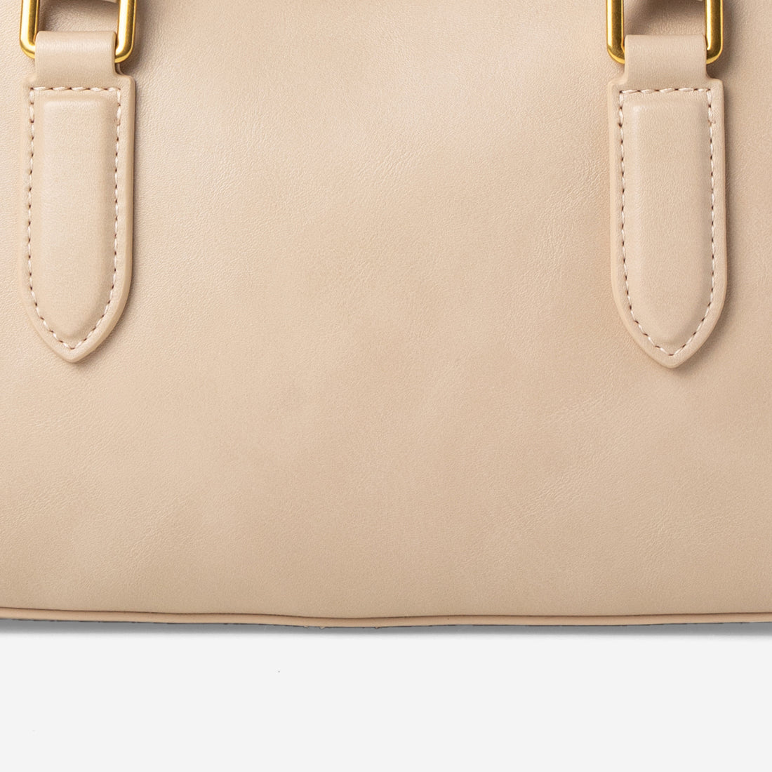 Latte Beige-text