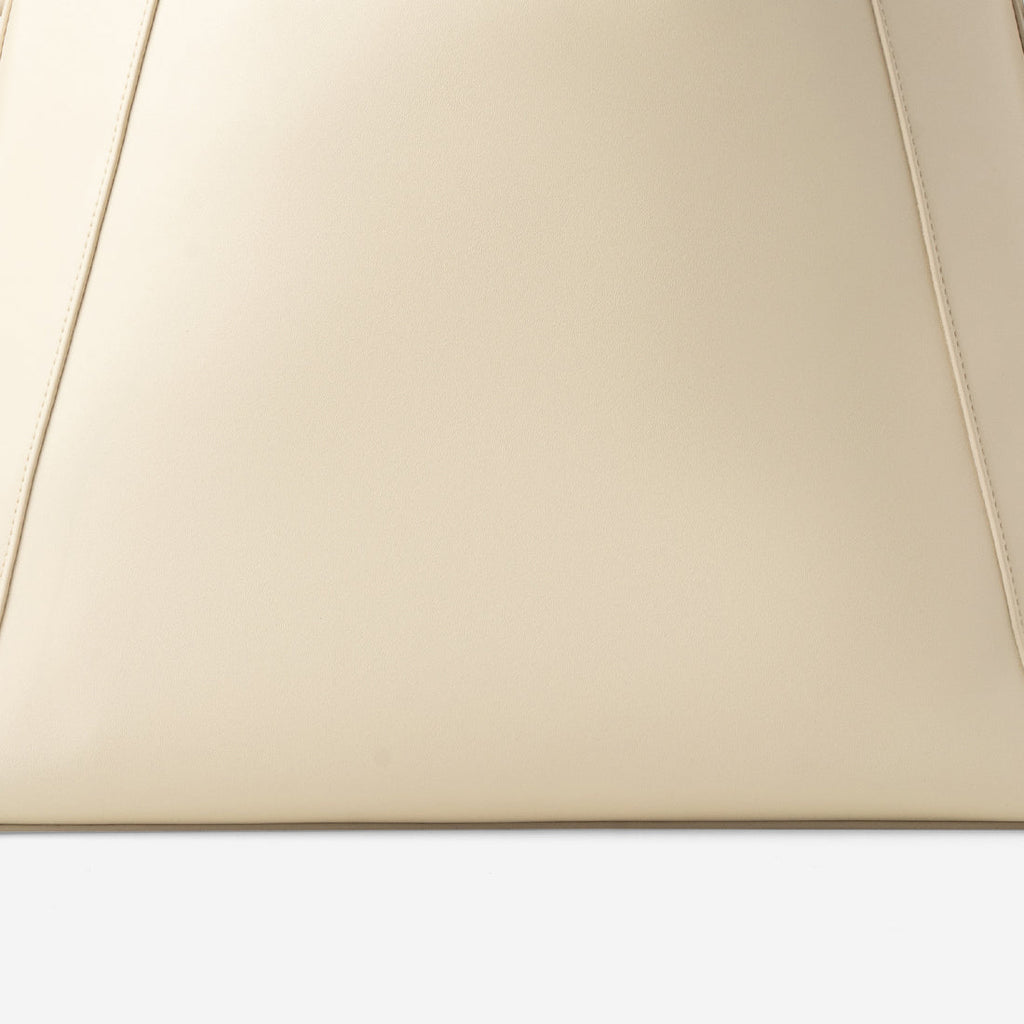 Latte Beige-text