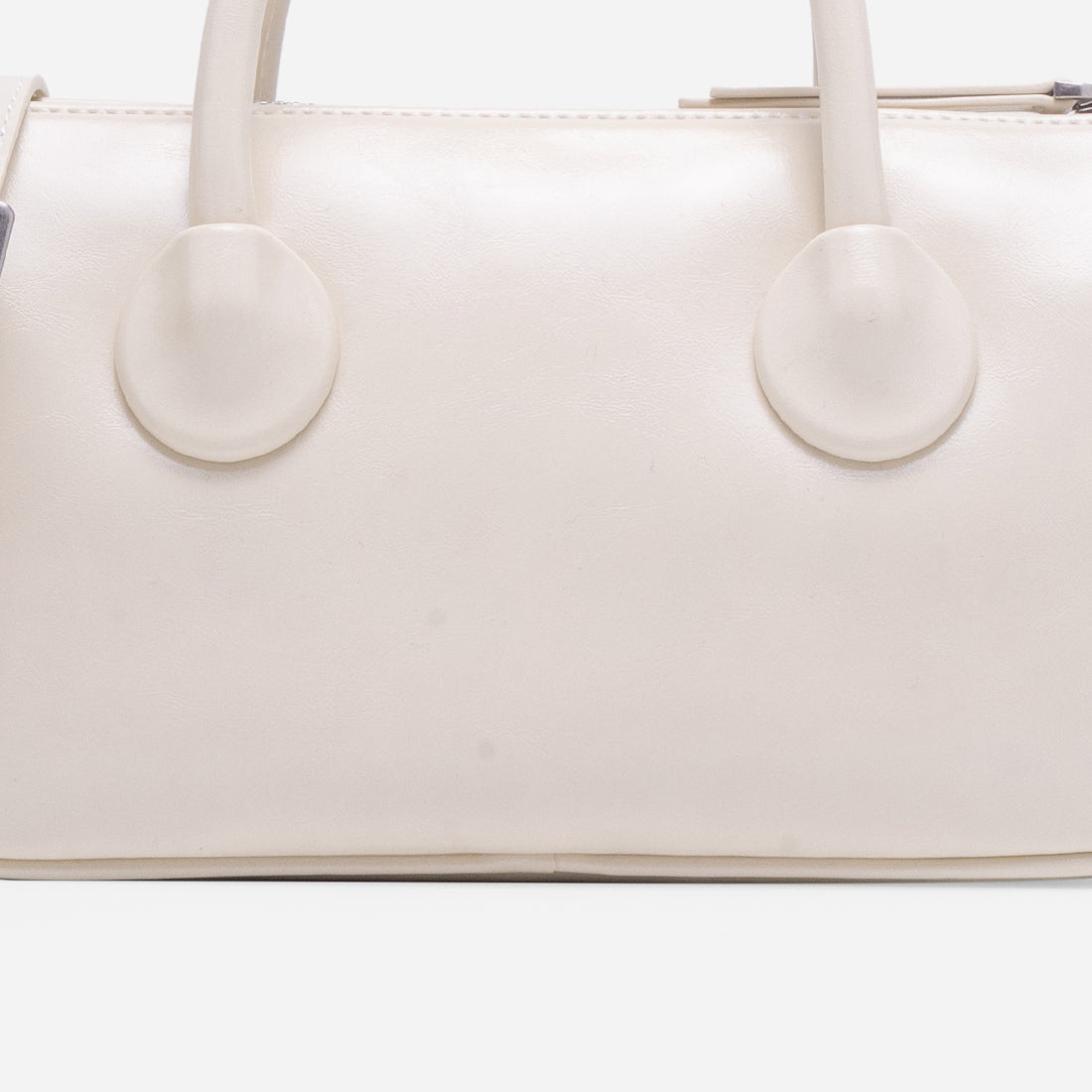 Eggshell White-text