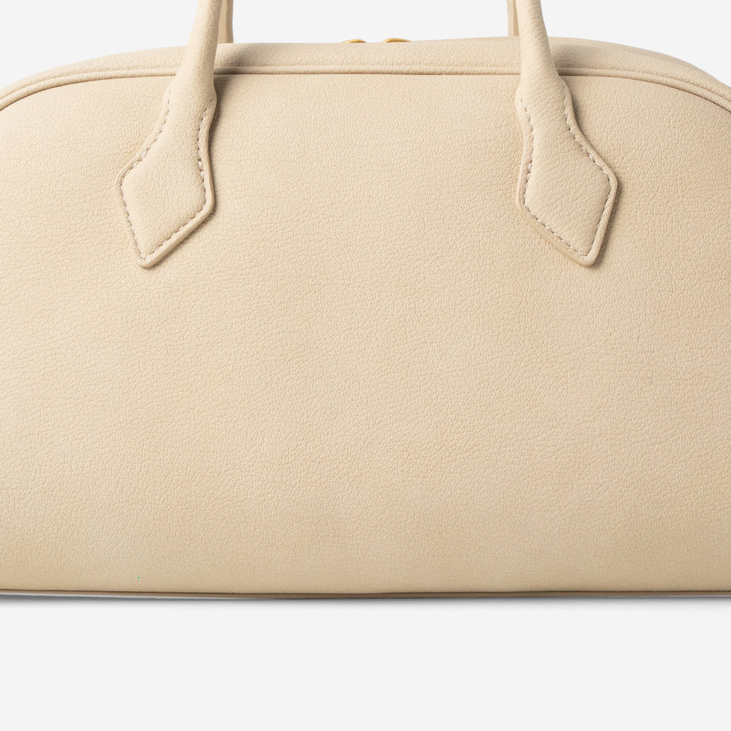 Latte Beige-text